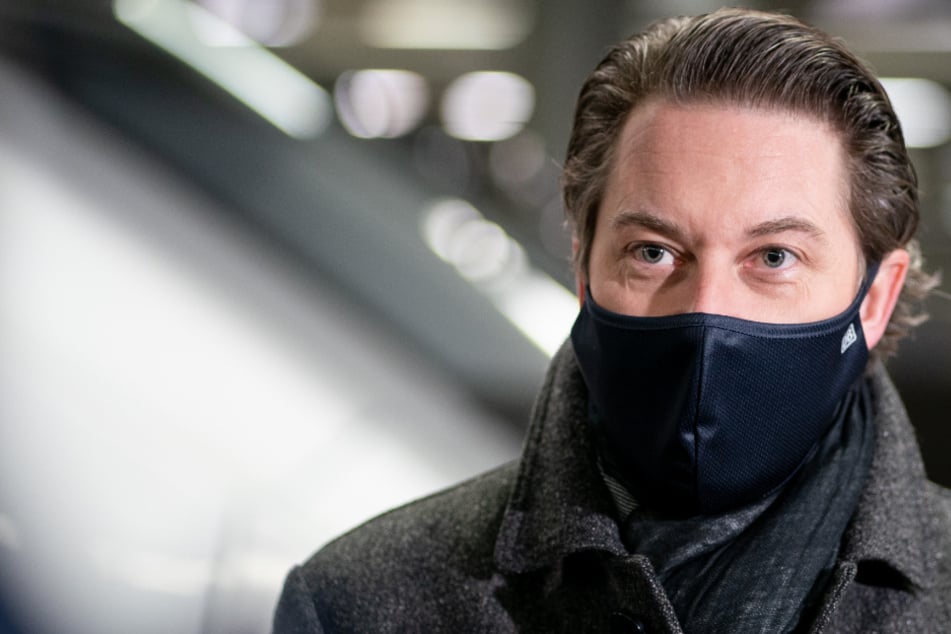 Empörter Klinik-Personalrat schickt Minister Scheuers Plätzchen zurück