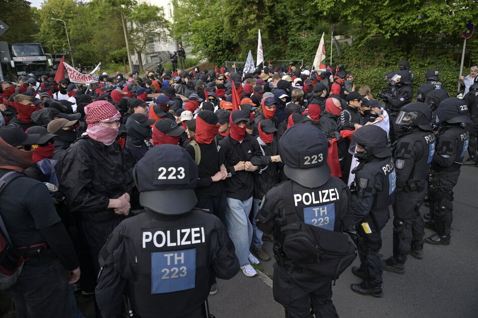 Die Polizei war am Wochenende des AfD-Bundesparteitags im Dauereinsatz gewesen.