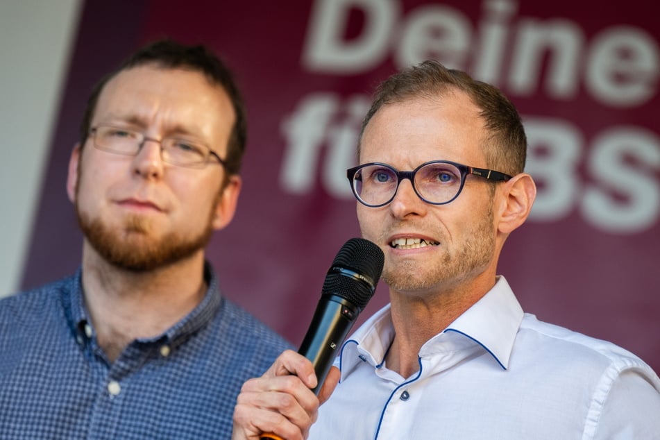 Nico Rudolph (34, v.l.) und Ronny Kupke (47) ziehen für das Bündnis Sahra Wagenknecht in den Landtag ein.