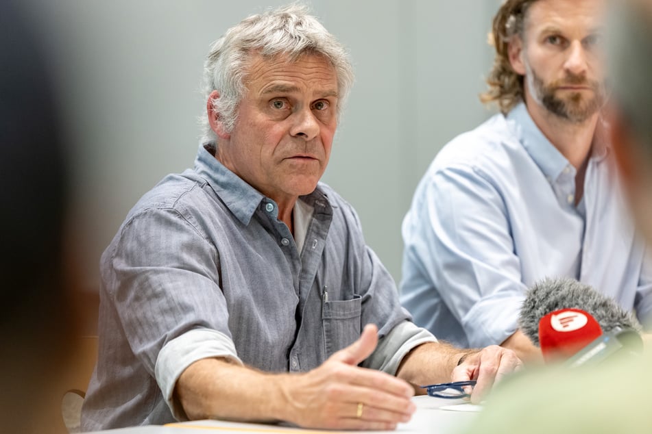 Sowohl Dag Encke (l.), Direktor des Nürnberger Tiergartens, als auch sein Stellvertreter Jörg Beckmann wurden bedroht.