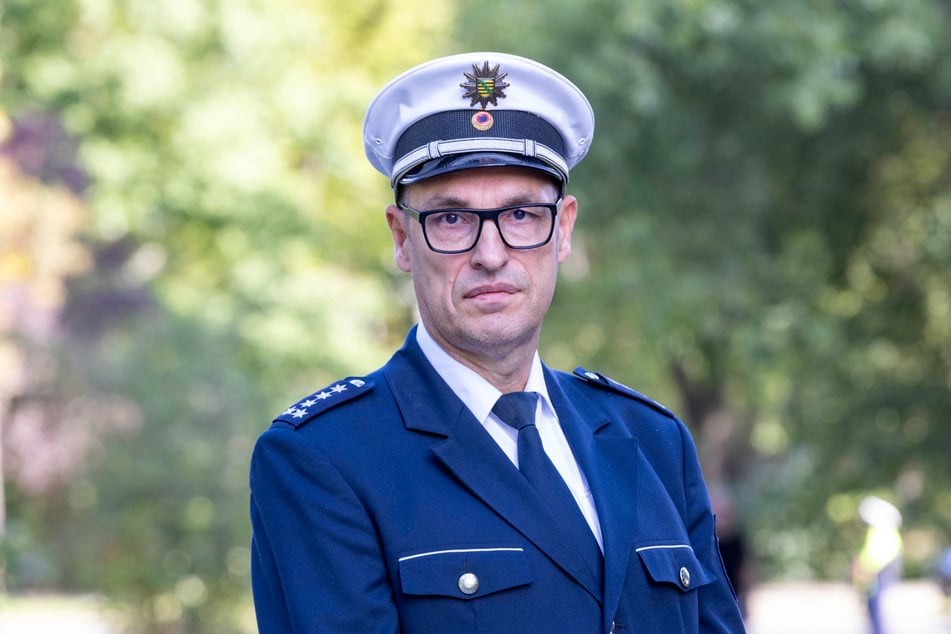 Hauptkommissar Jürgen Jacobs (57) leitet die Verkehrsüberwachung.