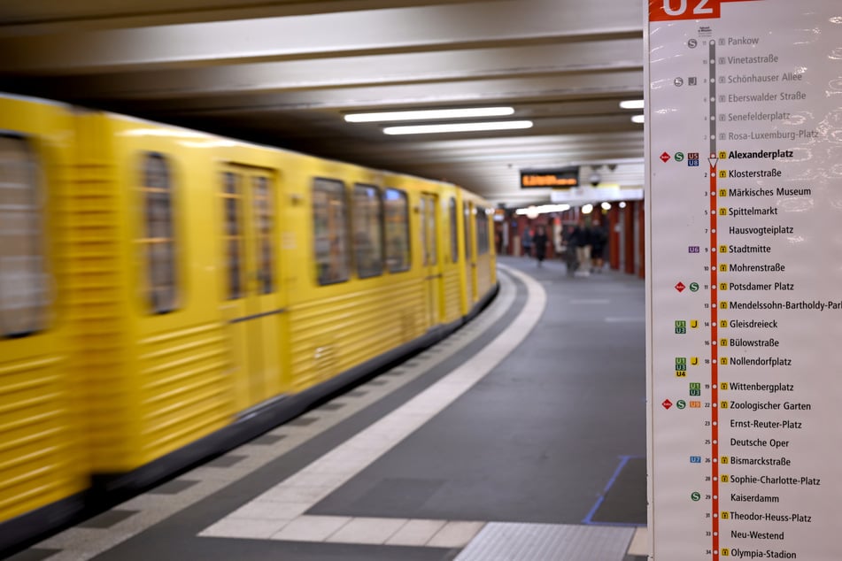 Rund 166.500 BVG-Abos laufen bis zum Ende ihrer Gültigkeit weiter.