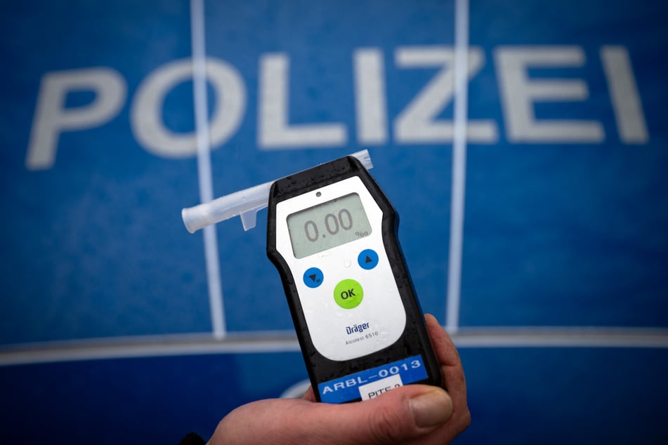 2024 gab es mehr als 1300 Verkehrsunfälle unter Einfluss von Alkohol oder Drogen. (Symbolbild)