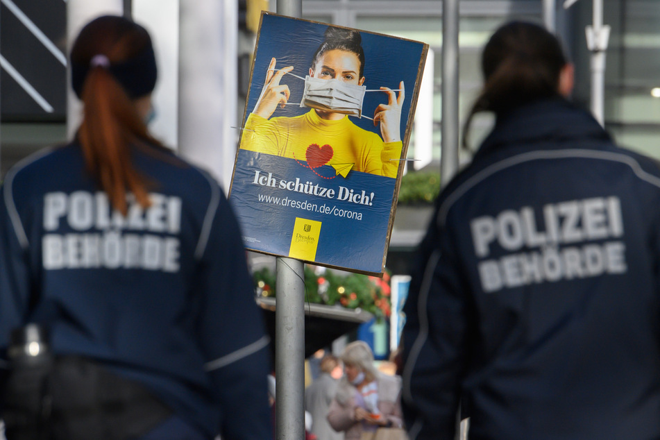 An die Masken-Pflicht hielt sich in Sachsen bei Weitem nicht jeder. Unter anderem deshalb mussten Ordnungshüter in den letzten Monaten Zigtausende Strafen verteilen.