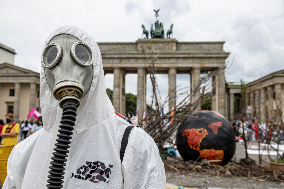 Anlass des Protests war der Erdüberlastungstag.