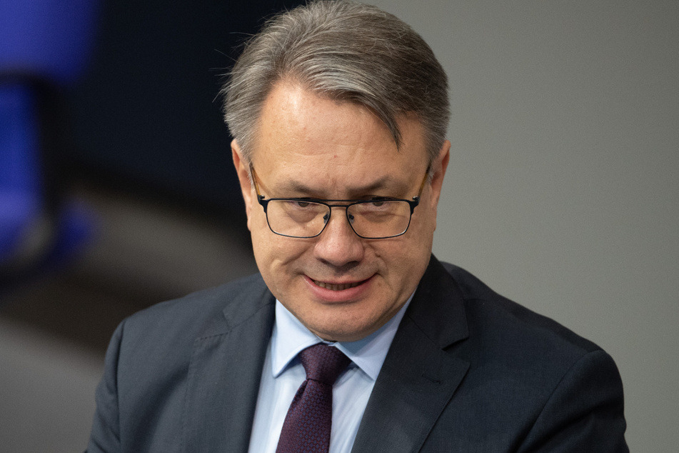 Korruption? Georg Nüßlein (51, CSU) lässt sein Amt als stellvertretender Vorsitzender der CDU/CSU-Bundestagsfraktion ruhen.