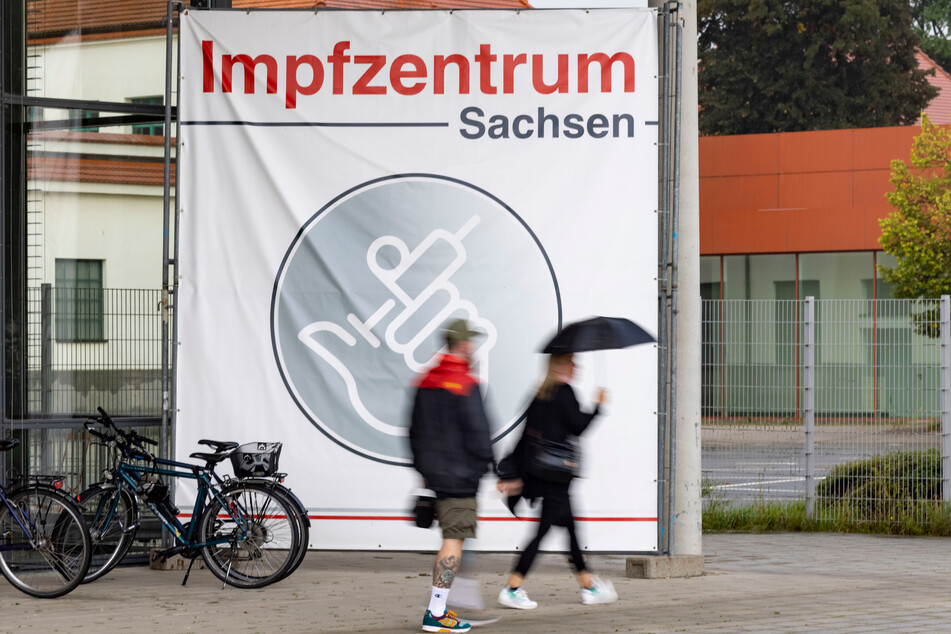 Am Impfzentrum in der Messe Dresden ist der große Ansturm schon lange vorbei.
