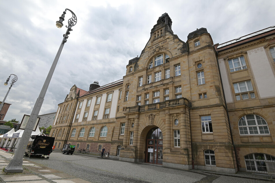 Können die Kunstsammlungen Chemnitz im Laufe des Monats März wieder Besucher empfangen?