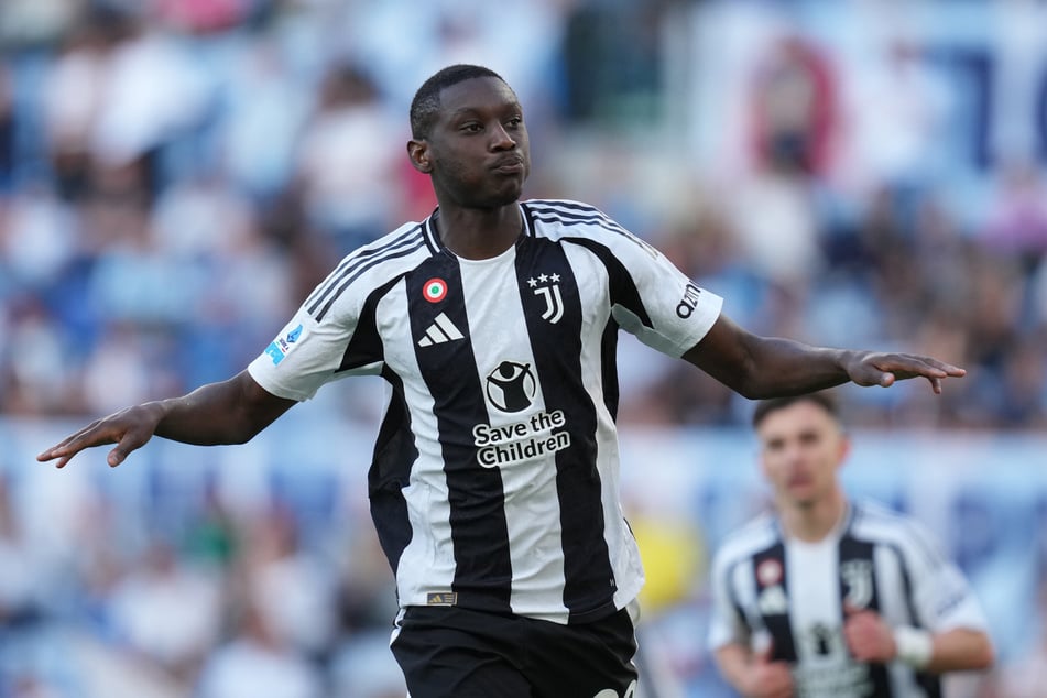 Mittlerweile hat es den französischen Nationalstürmer zu Juventus Turin verschlagen. Dort konnte Kolo Muani zumindest ansatzweise an Frankfurter Glanzzeiten anknüpfen.