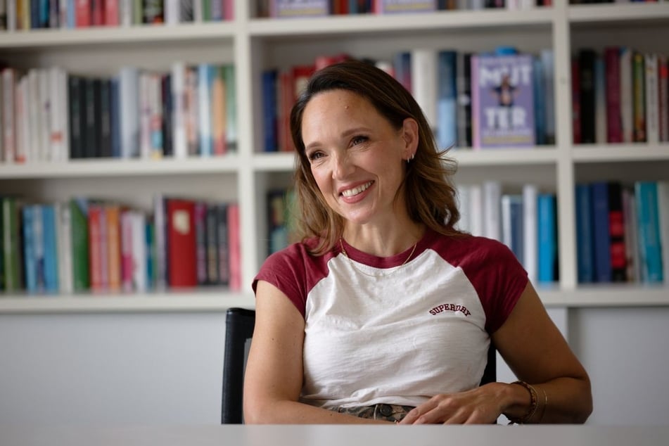 Die Kölner Komikerin Carolin Kebekus (45) brachte 2024 ihr erstes Kind zur Welt.