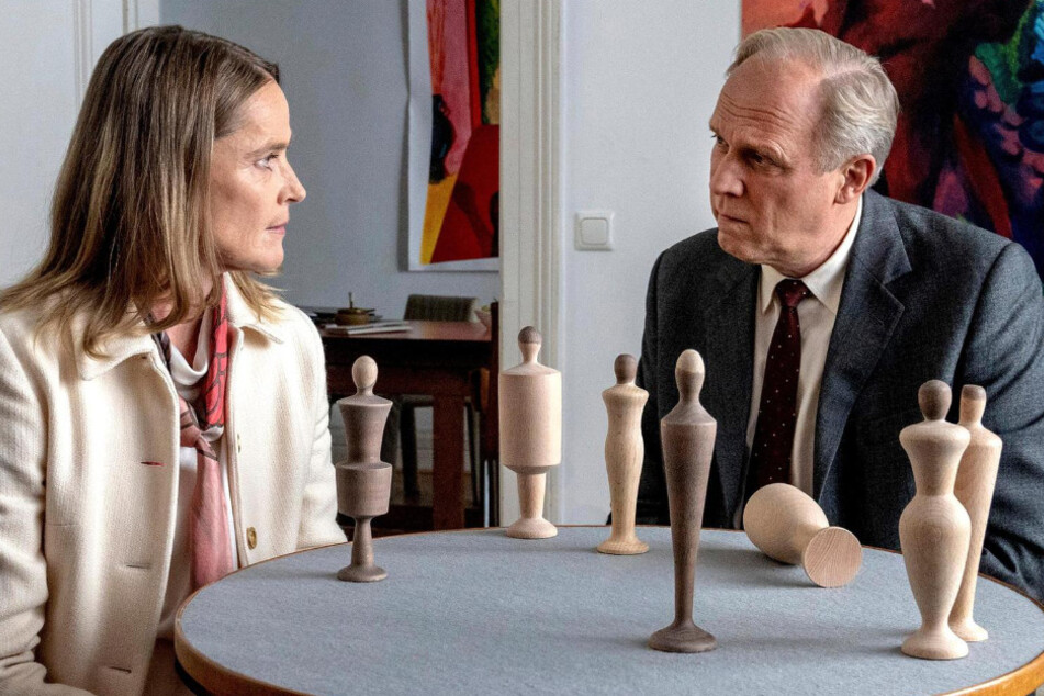 Tatort: Mordserie erschüttert Frankfurt - Philosophieprofessor mit Genickschuss getötet