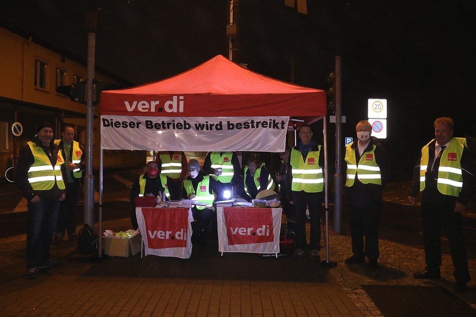 Gut zwei Wochen nach dem ersten Streik legten die Mitarbeiter der Dresdner Verkehrsbetriebe auch am Donnerstag wieder die Arbeit nieder.