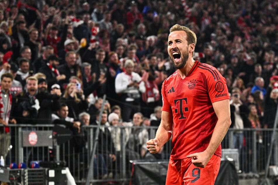 Harry Kane jubelt über seinen Treffer.