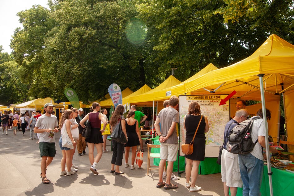 Von 12 bis 19 Uhr informieren im Clara-Zetkin-Park wieder zahlreiche Stände über nachhaltige Alternativen.