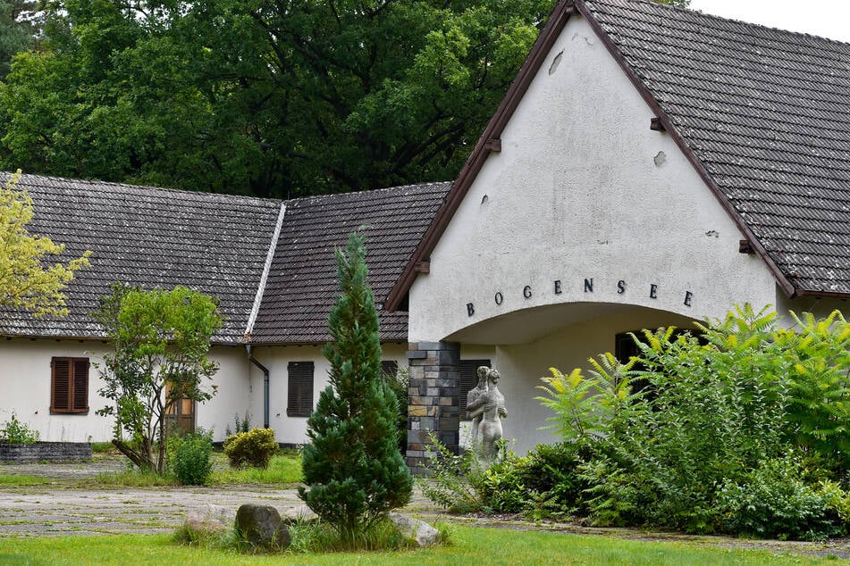 Die Villa von NS-Propagandaminister Joseph Goebbels in Wandlitz am Bogensee verfällt.