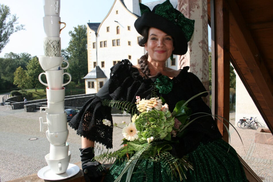 Birgit Lehmann als Gräfin Frederike von Grünberg.