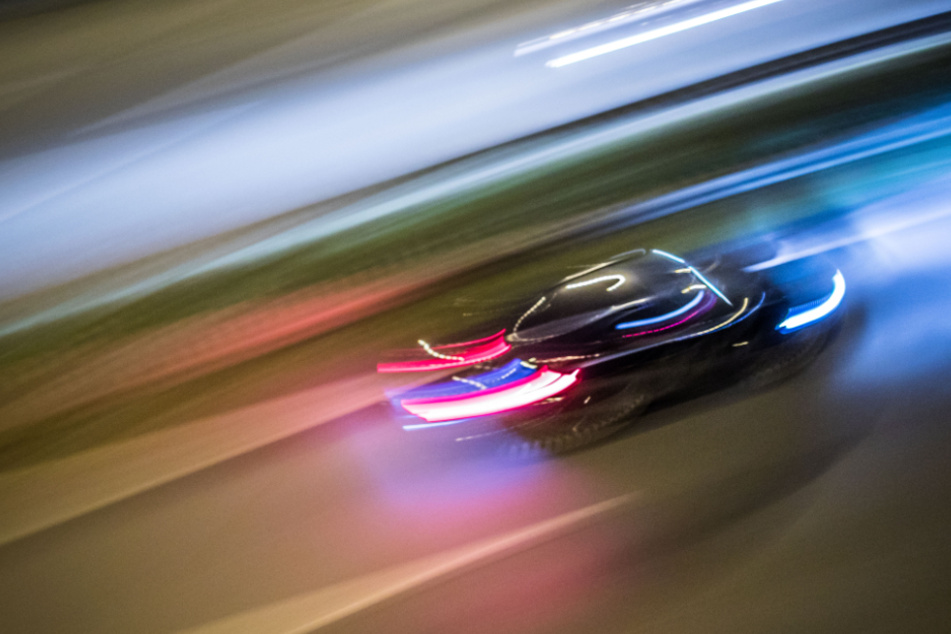 Ein zweiter Autofahrer entkam unerkannt (Symbolfoto).