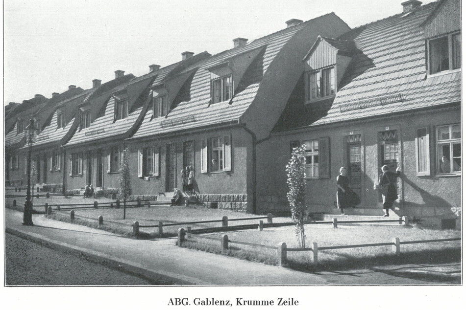 Die Straße Krumme Zeile in der Gartenstadt Gablenz vor knapp 100 Jahren.