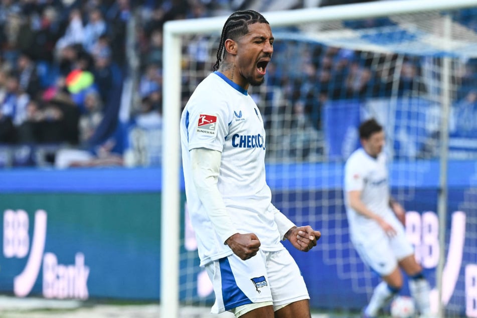 Jeremy Dudziak bejubelt seinen Treffer zum Ausgleich für Hertha BSC.