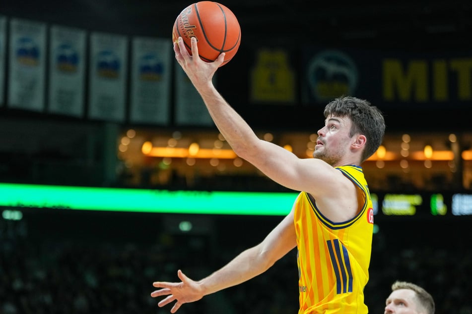 Kapitän Jonas Mattisseck (26) geht realistisch an das Spiel gegen FC Bayern München ran. (Archivfoto)