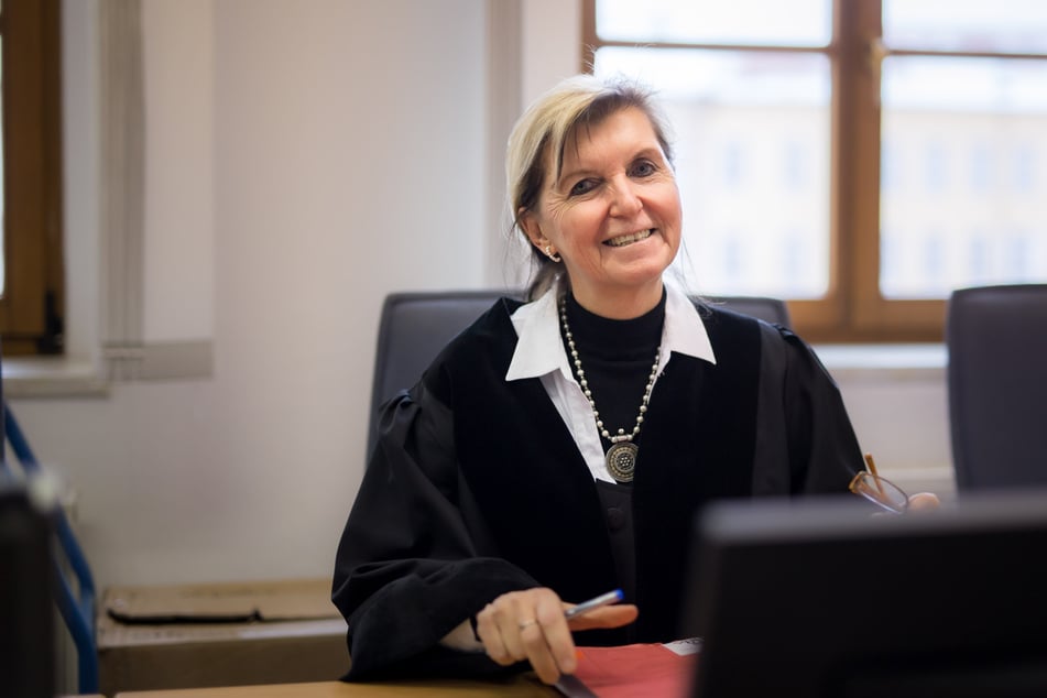 Behielt in diesem bizarren Fall den Überblick und sprach die Zwillingsschwestern am Ende schuldig: Richterin Karen Aust.