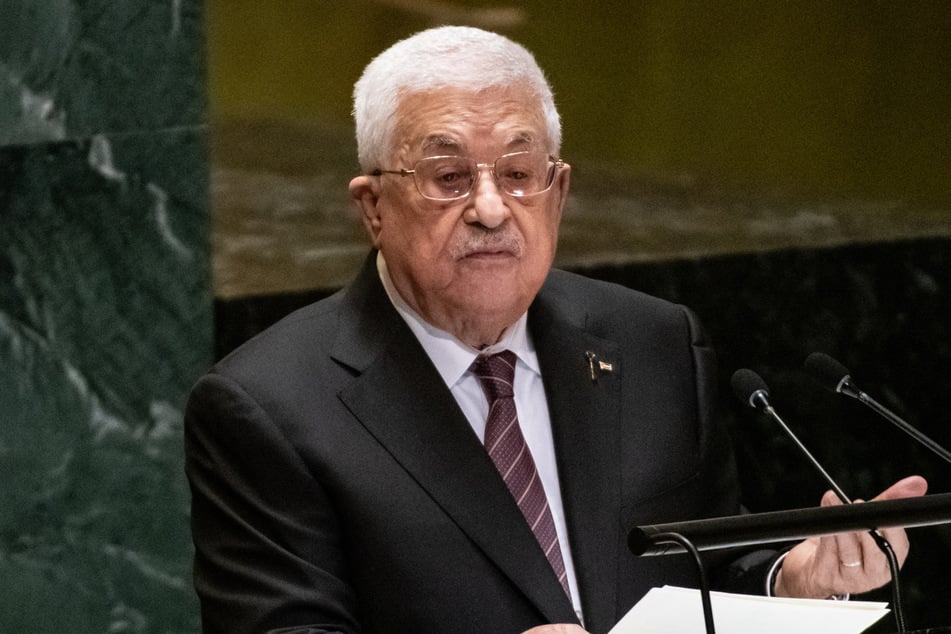 Palestinian president Mahmud Abbas condemned on Sunday "any projects" to relocate the people of Gaza outside the territory.