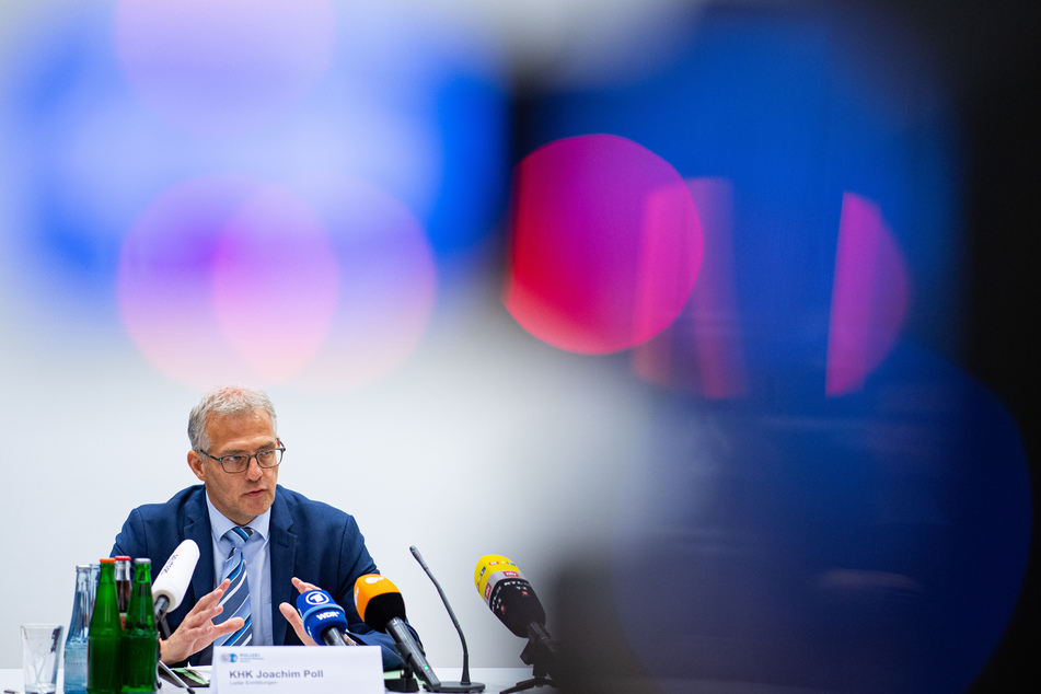 Joachim Poll, Leiter der Ermittlungen, spricht bei der Pressekonferenz von Polizei und Staatsanwaltschaft Münster zu Ermittlungen nach dem schwerem sexuellem Missbrauch von Kindern.