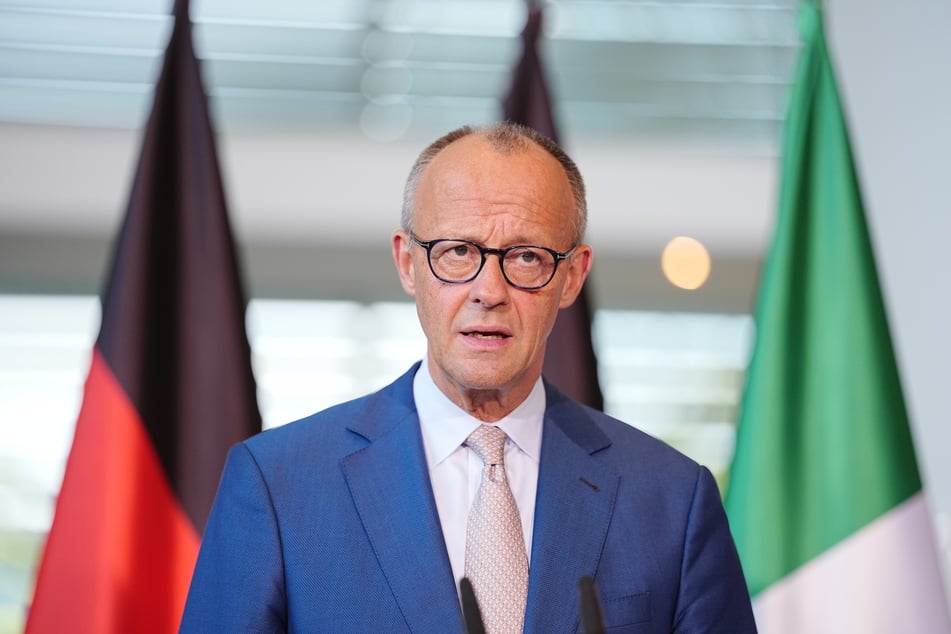 Der Bundeskanzler Friedrich Merz (70).