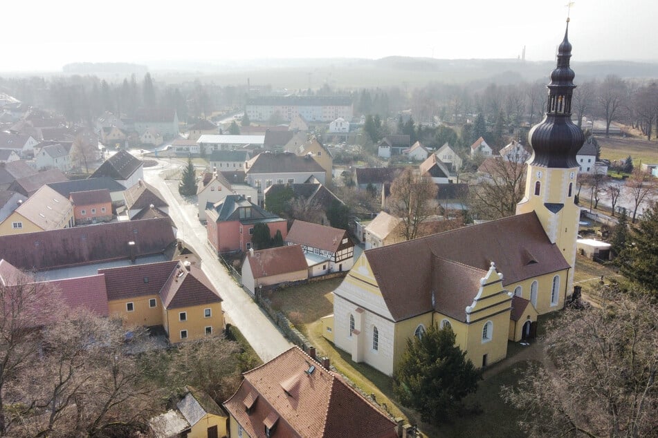 Die 2300 Neschwitzer haben ihre Wunschbürgermeisterin prompt selbst auf den Wahlschein geschrieben.