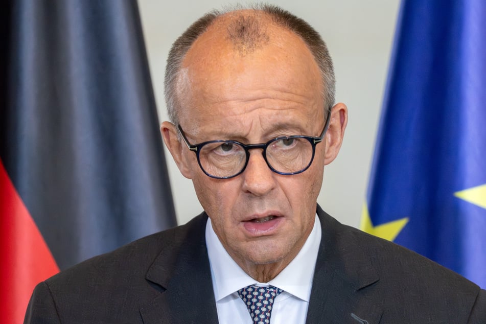 Bundeskanzler Friedrich Merz (69, CDU) will Europa und Kiew mit in den Verhandlungen halten.