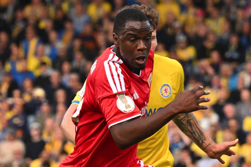 Im DFB-Pokal hat Ilyas Ansah (21) noch für Union Berlin gekickt und mit einer feinen Einzelleistung den Führungstreffer eingeleitet.
