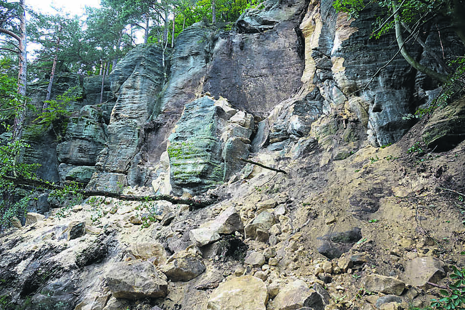 Wanderweg im Nationalpark nach Felssturz blockiert
