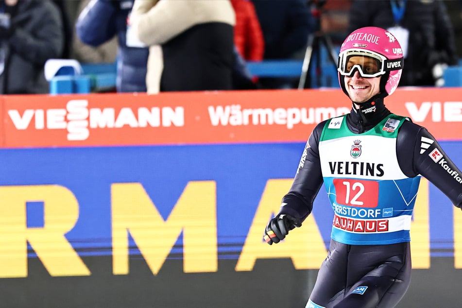 Vierschanzen-Tournee im Ticker: Zweiter disqualifiziert - Hoffmann rückt aufs Podest nach!