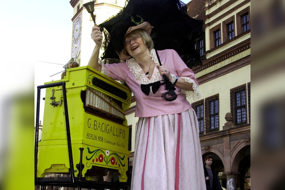 Leierkastenlegende Lydia Küchhold (†91) gehörte zum Leipziger Stadtbild.