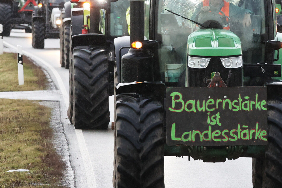 Schon seit Tagen kommt es zu Protest-Aktionen von Landwirten - am zurückliegenden Montag begann eine bundesweite Aktionswoche aller Bauernverbände Deutschlands.