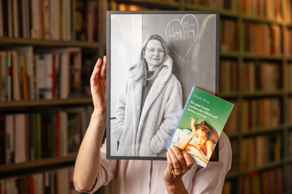 Anja Schneider zeigt ihr Porträt von Annekatrin Klepsch und deren Lieblingsbuch.