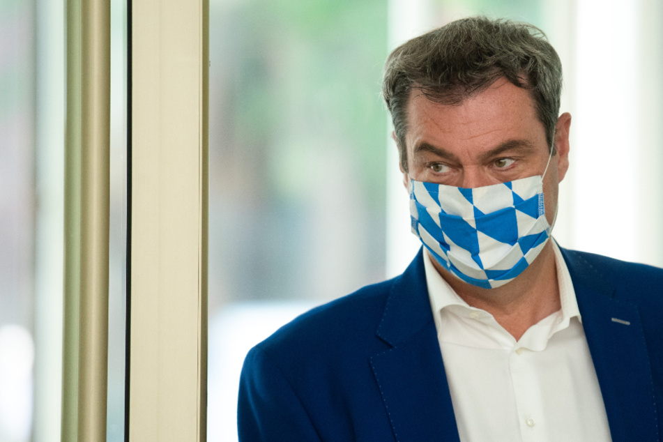 Markus Söder (CSU) steht nach der Panne bei den Corona-Testergebnissen unter Beschuss.