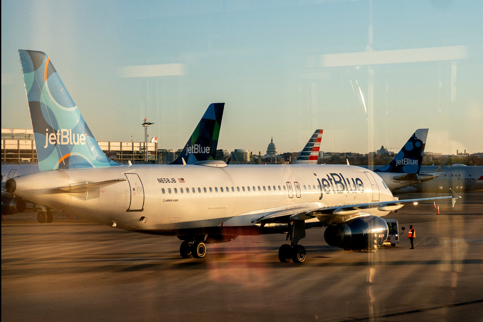 Die US-amerikanische Billigfluggesellschaft JetBlue hat ihren Hauptsitz direkt in New York City.