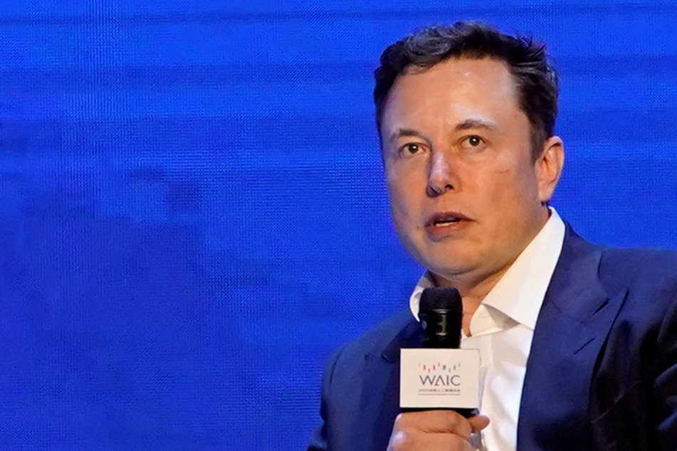 Elon Musk: Did Elon Musk create a new AI company right before telling others to hit pause?
