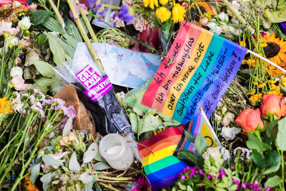 Berlin: Innenausschuss des Bundestags befasst sich mit CSD-Anschlag in Berlin