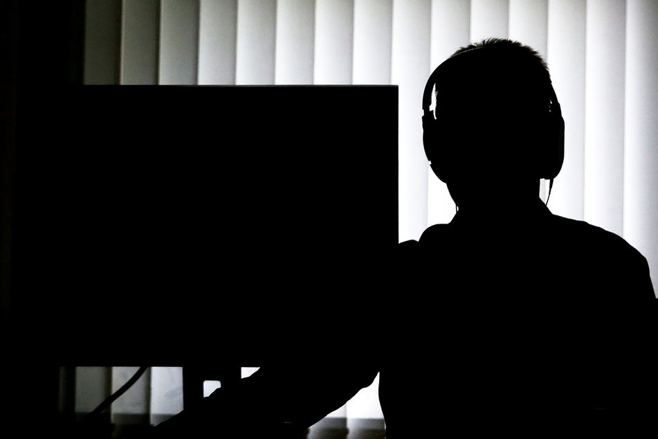 Aus einer Datenbank der Polizei sind versehentlich rund 42.000 Datensätze zu Straftätern aus Sachsen-Anhalt gelöscht worden. Nun konnten sie gerettet werden.