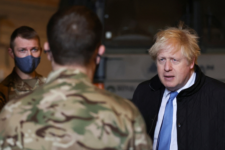 Bereits zuvor hatte Premierminister Boris Johnson (57) vor einer "Operation unter falscher Flagge" gewarnt.