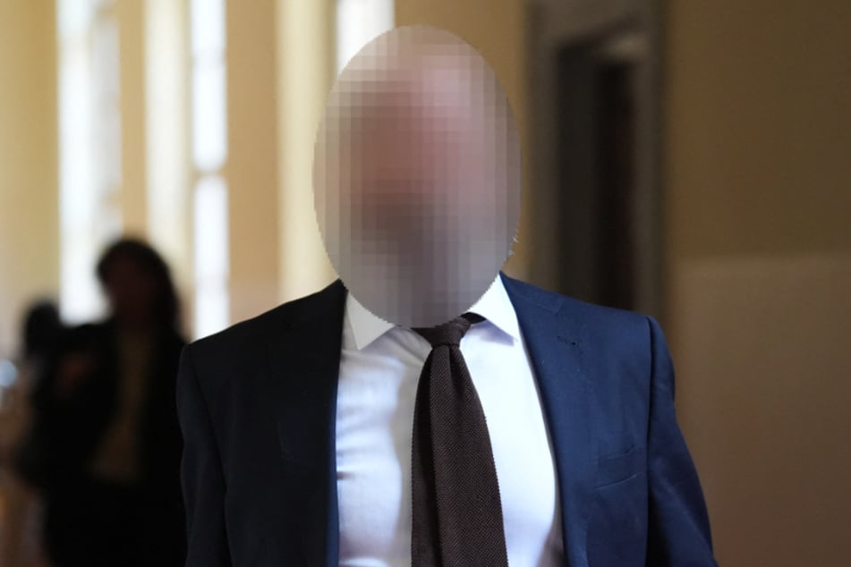 Der als Zeuge geladene Rechtsanwalt offenbarte vor Gericht einige Erinnerungslücken.