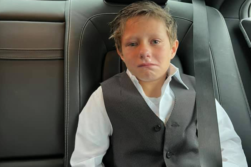 Evan (10) ohne sein Make-up, dafür mit bitteren Tränen.