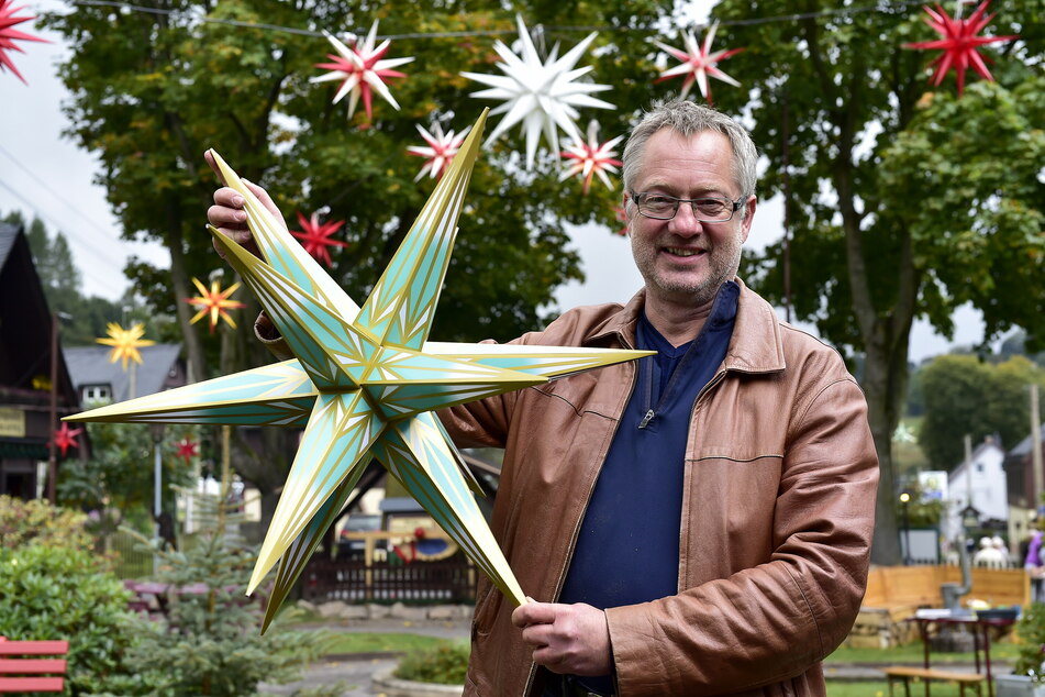 Die Vor-Weihnachtszeit hat begonnen, mit dem Sternenmarkt in Seiffen.