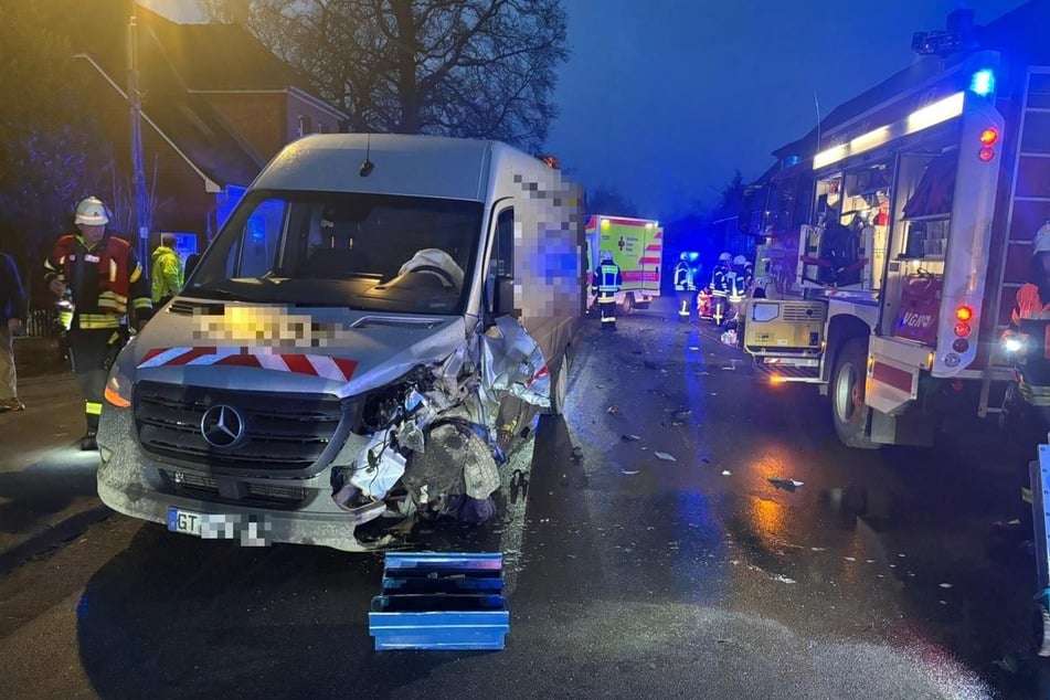 Durch den Unfall entstand ein hoher Sachschaden.