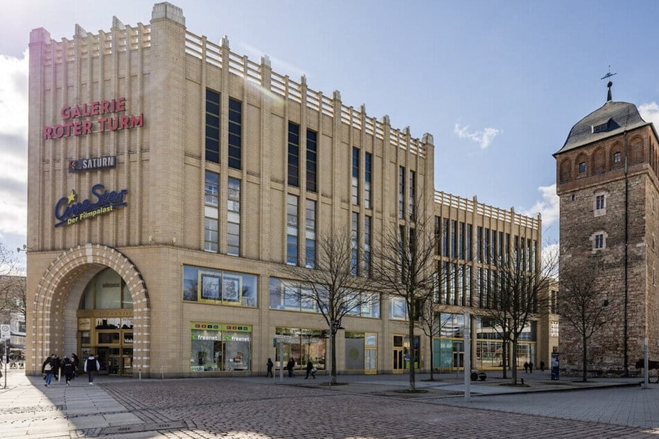 Die große Spendenaktion des DRK-Blutspendedienst Ost wird in der Galerie Roter Turm stattfinden.