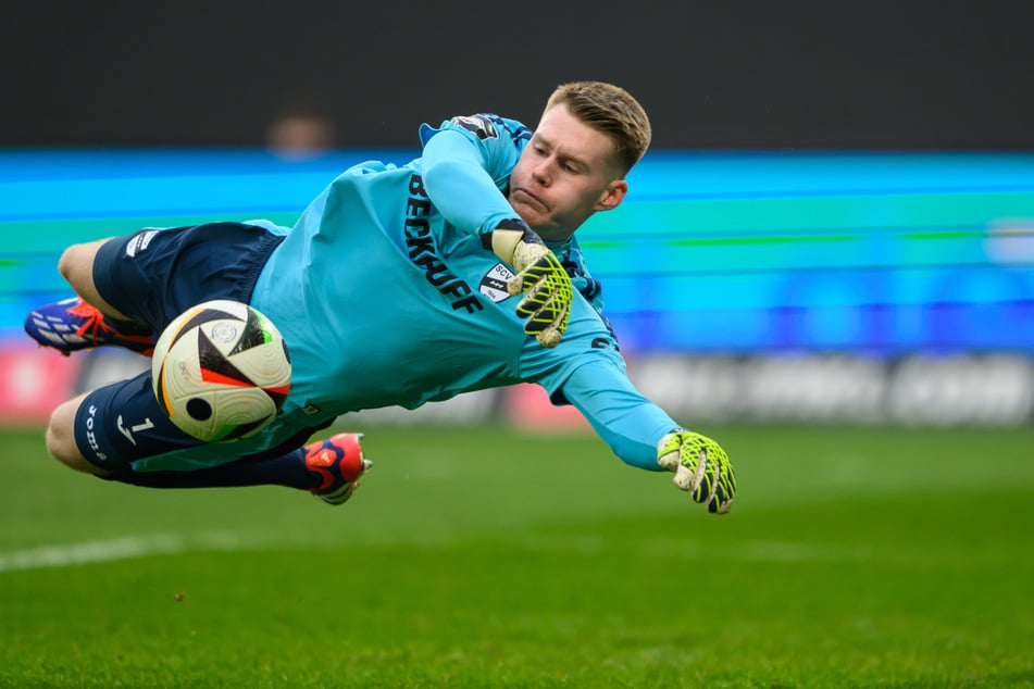 Philipp Schulze (22) stand in der aktuellen Saison in 19 Ligaspielen bei Verl zwischen den Pfosten und hielt seinen Kasten dreimal sauber.