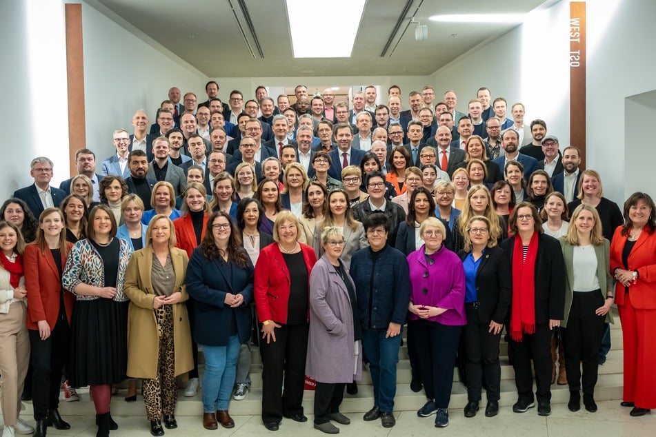 Die neue SPD-Fraktion im Bundestag.