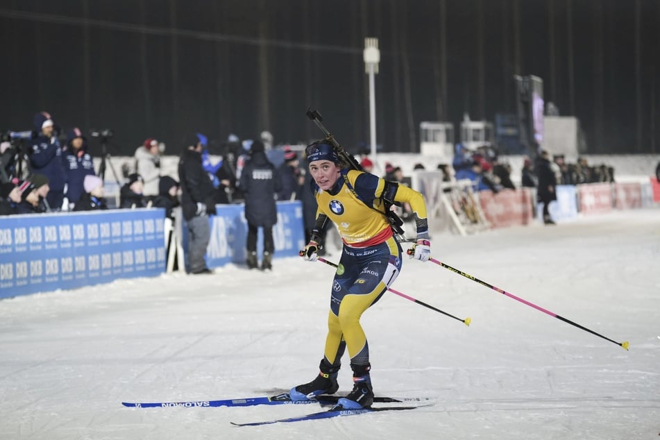 Elvira Öberg (25) lief in dieser Saison bereits in Gelb. Jetzt fällt die Gesamtweltcup-Dritte vorerst aus.